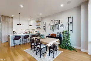 3056 N Lincoln Ave, Chicago, IL 60657 - Photo 8