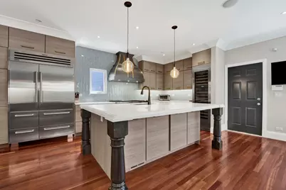 1621 W Rosehill Drive, Chicago, IL 60660 - Photo 16