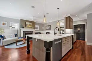 1621 W Rosehill Dr, Chicago, IL 60660 - Photo 22
