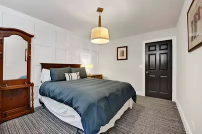 1621 W Rosehill Drive, Chicago, IL 60660 - Photo 68