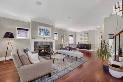 1621 W Rosehill Drive, Chicago, IL 60660 - Photo 2
