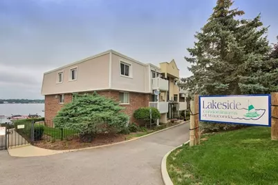 211 E Liberty Street #4, Wauconda, IL 60084 - Photo 14