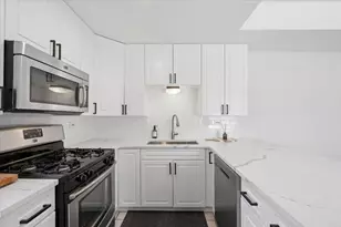 6348 N Magnolia Ave, Chicago, IL 60660 - Photo 14