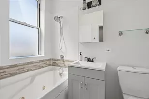 6348 N Magnolia Ave, Chicago, IL 60660 - Photo 8