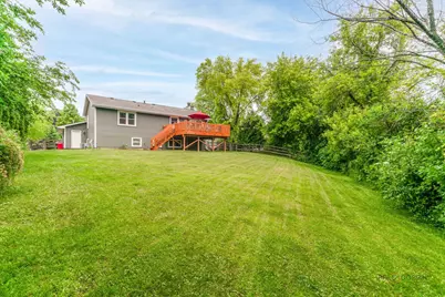 829 Colony Court, Lindenhurst, IL 60046 - Photo 36