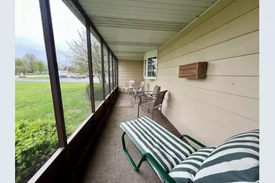 1126 E State Street, Sycamore, IL 60178 - Photo 64