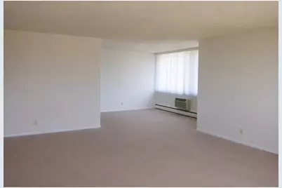 2200 S Stewart Avenue #4B, Lombard, IL 60148 - Photo 6