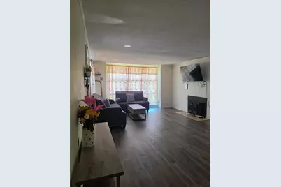 16744 Trapet Avenue, Hazel Crest, IL 60429 - Photo 14