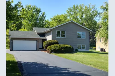 1127 Candlewick Drive NW, Poplar Grove, IL 61065 - Photo 2