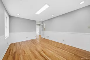 10428 S Springfield Ave, Chicago, IL 60655 - Photo 8
