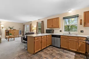 1010 Pembridge Rd, Lake Zurich, IL 60047 - Photo 12