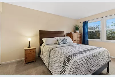 1010 Pembridge Road, Lake Zurich, IL 60047 - Photo 14