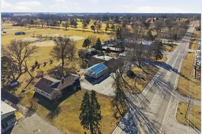 1126 E State Street, Sycamore, IL 60178 - Photo 90