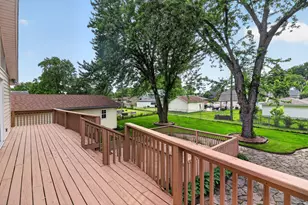 9042 Fairlane Dr, Bridgeview, IL 60455 - Photo 24