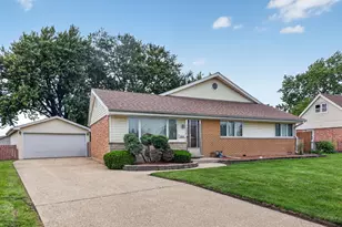 9042 Fairlane Dr, Bridgeview, IL 60455 - Photo 2