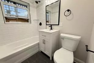 9619 S Bishop St, Chicago, IL 60643 - Photo 8