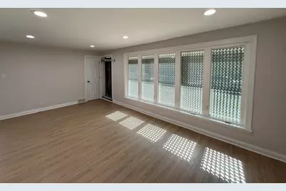 9619 S Bishop Street, Chicago, IL 60643 - Photo 2