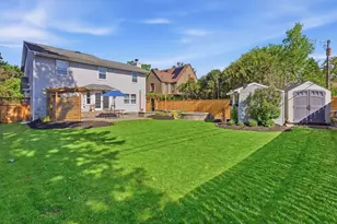 317 Vincent Pl, Elgin, IL 60123 - Photo 38