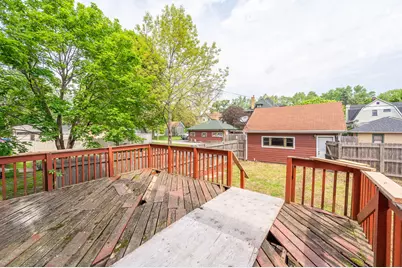 630 Forest Avenue, Elgin, IL 60120 - Photo 22