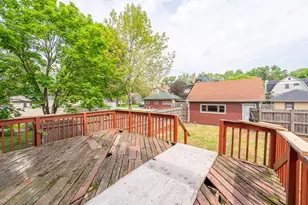 630 Forest Ave, Elgin, IL 60120 - Photo 22