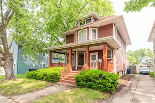 630 Forest Ave, Elgin, IL 60120 - Photo 2