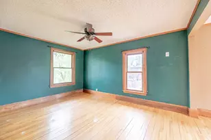 630 Forest Ave, Elgin, IL 60120 - Photo 16