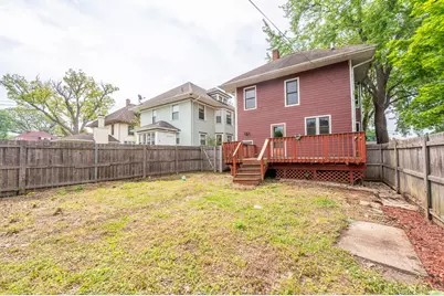 630 Forest Avenue, Elgin, IL 60120 - Photo 24