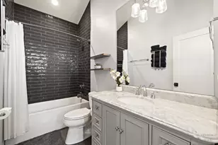 3532 N Kolmar Ave, Chicago, IL 60641 - Photo 24