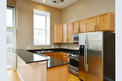 949 N Willard Court #203, Chicago, IL 60642 - Photo 6