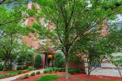 949 N Willard Court #203, Chicago, IL 60642 - Photo 2
