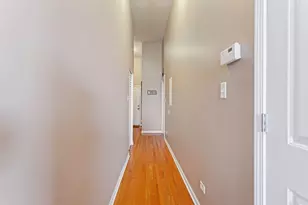949 N Willard Ct, Chicago, IL 60642 - Photo 8