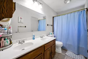 535 Garnett Ave, Winthrop Harbor, IL 60096 - Photo 14
