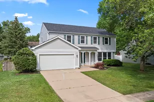 2158 Countryside Cir, Naperville, IL 60565 - Photo 2