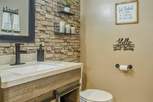 5060 W 87th Pl, Crown Point, IN 46307 - Photo 14