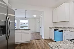 1111 S Mayfield Ave, Chicago, IL 60644 - Photo 6