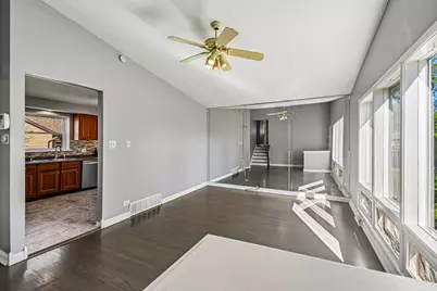 350 Carey Court, Chicago Heights, IL 60411 - Photo 32