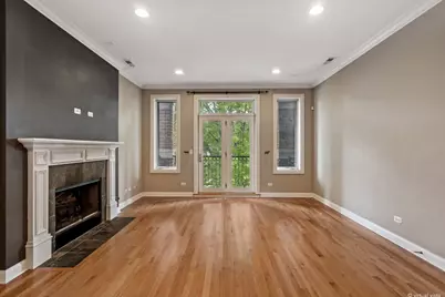 5691 W Higgins Avenue #2W, Chicago, IL 60630 - Photo 2