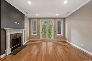 5691 W Higgins Ave, Chicago, IL 60630 - Photo 2