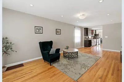 3708 N Pacific Avenue, Chicago, IL 60634 - Photo 2