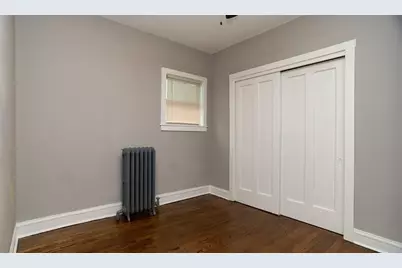 4821 W Cornelia Avenue, Chicago, IL 60641 - Photo 12