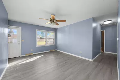 301 30th Avenue W, Milan, IL 61264 - Photo 14
