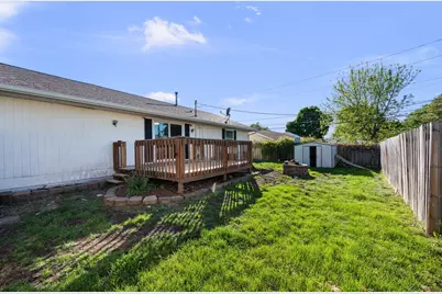 301 30th Avenue W, Milan, IL 61264 - Photo 26