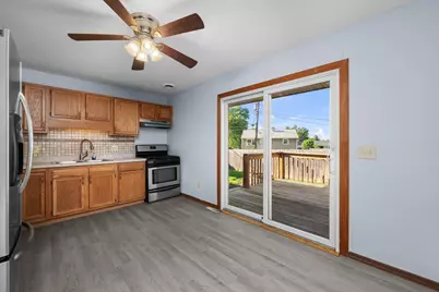 301 30th Avenue W, Milan, IL 61264 - Photo 20