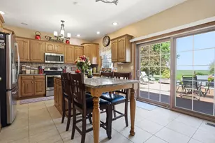 2102 Laurel Park Pl, Champaign, IL 61822 - Photo 16