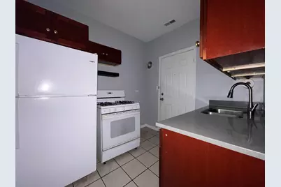 1152 N Harding Avenue #3, Chicago, IL 60651 - Photo 8