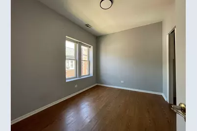 1152 N Harding Avenue #3, Chicago, IL 60651 - Photo 4