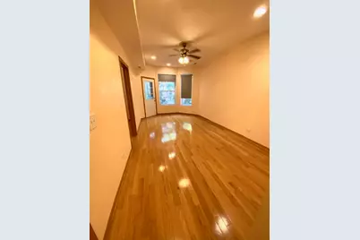 5052 N Winthrop Avenue #2, Chicago, IL 60640 - Photo 2
