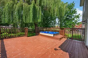 1560 Colorado Ave, Aurora, IL 60506 - Photo 40