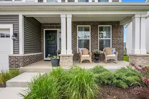 115 Piper Glen Ave, Oswego, IL 60543 - Photo 2