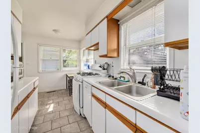 405 Greenfield Avenue, Glen Ellyn, IL 60137 - Photo 10